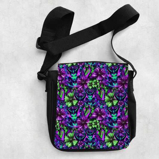 EVIL QUEEN  SHOULDER BAG