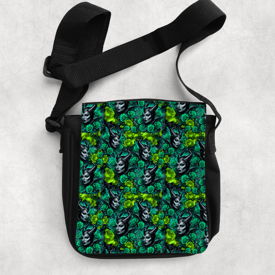 GREEN EVIL QUEEN  SHOULDER BAG