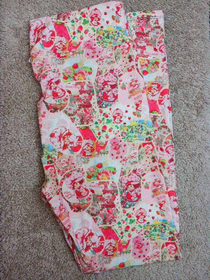 STRAWBERRY LEGGINGS