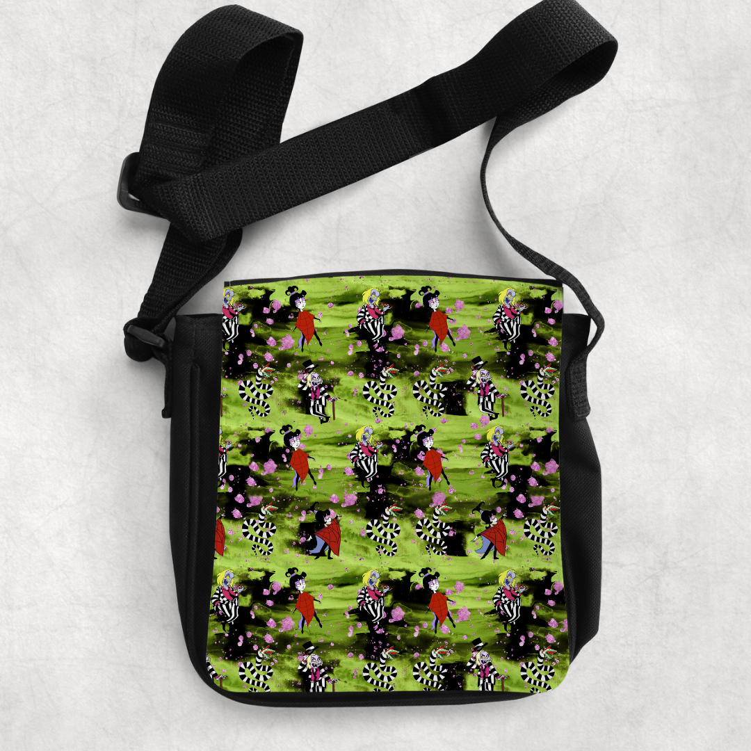 BETTLE JUICE SHOULDER BAG